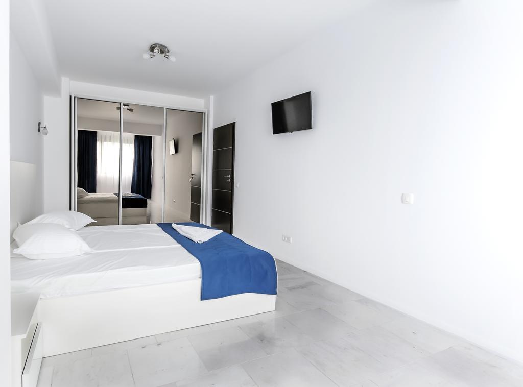 Sns Apartament In Vila Sophia ママイア エクステリア 写真