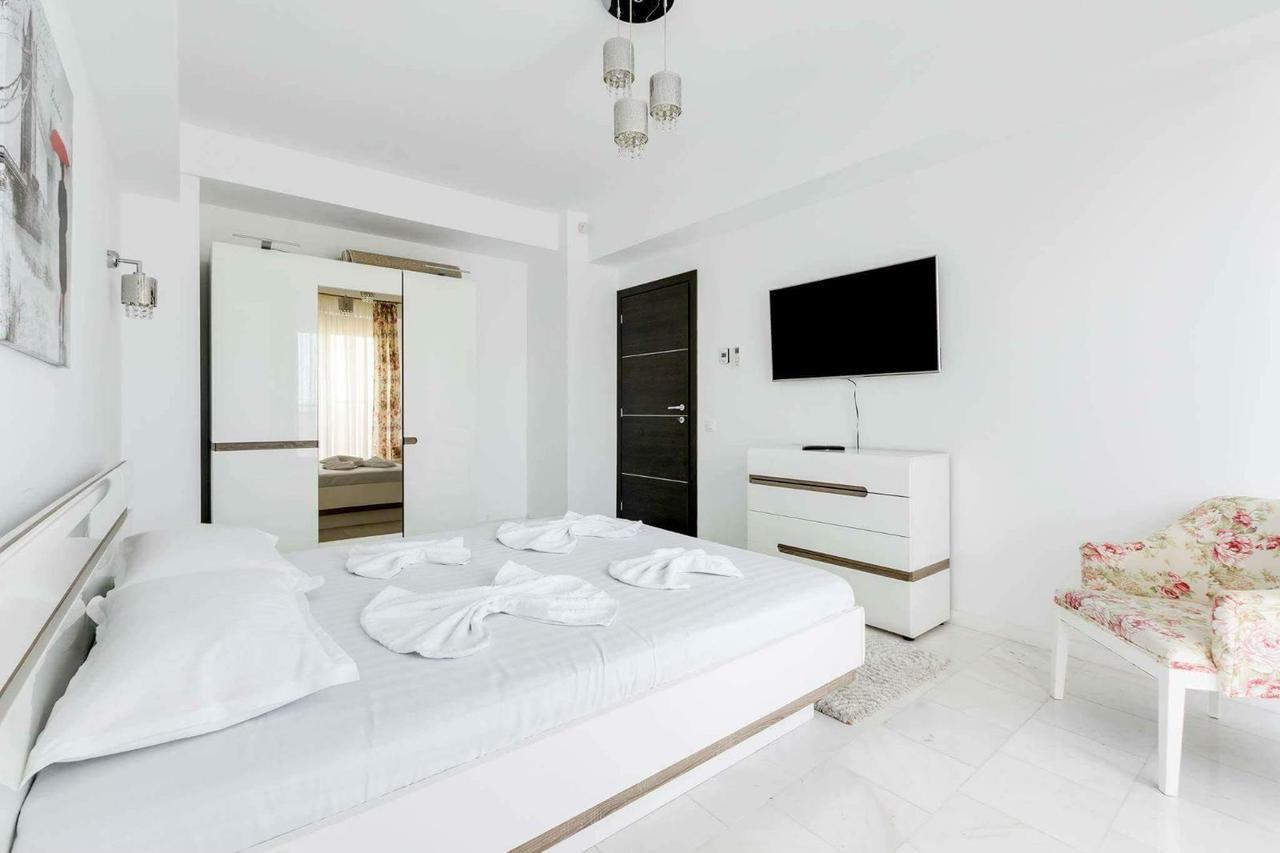 Sns Apartament In Vila Sophia ママイア エクステリア 写真