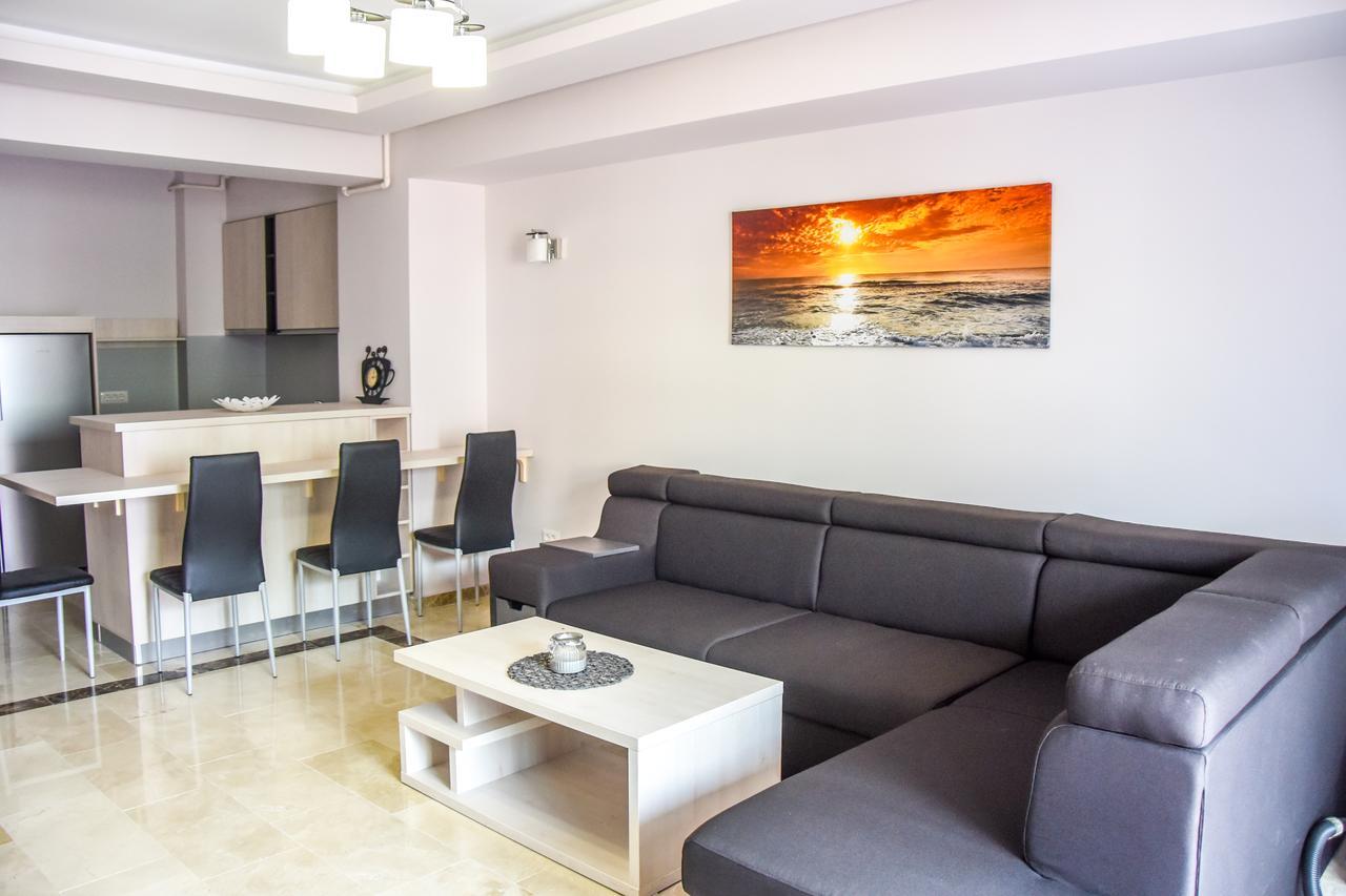 Sns Apartament In Vila Sophia ママイア エクステリア 写真