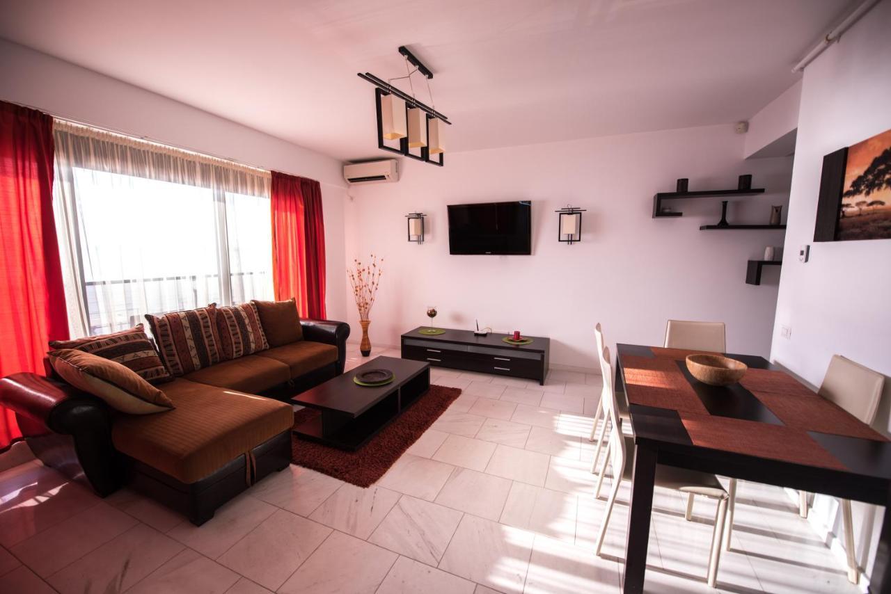 Sns Apartament In Vila Sophia ママイア エクステリア 写真